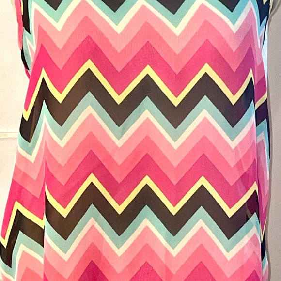 Lilypad Back Bow Semi-Sheer Tank - Picture 10 of 14